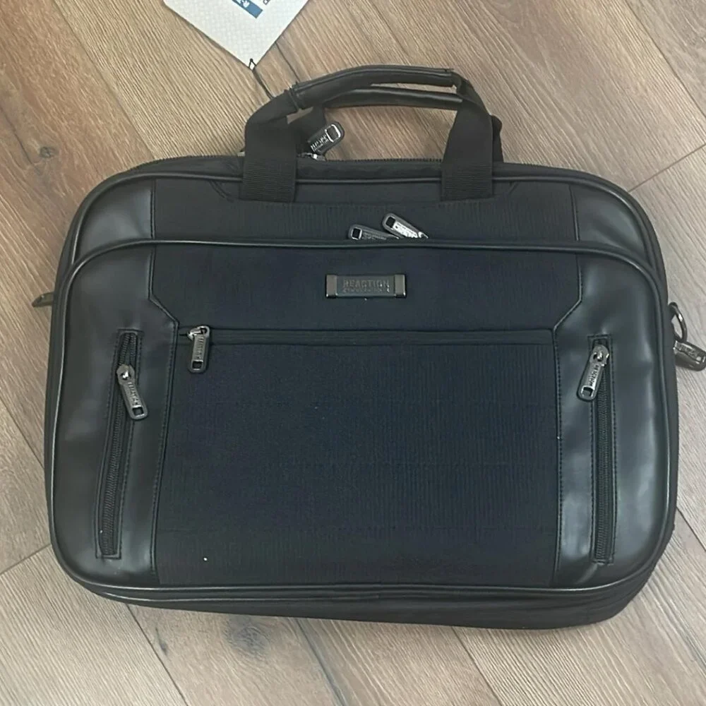 New Kenneth Cole Reaction R-Tech Computer Case Black Laptop Bag - Picture 2 of 8